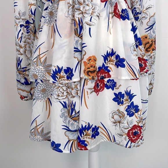 PLT Ice Grey Floral Chiffon Double Tier Plunge Skater Dress. US Size 10. NWT - Picture 5 of 16